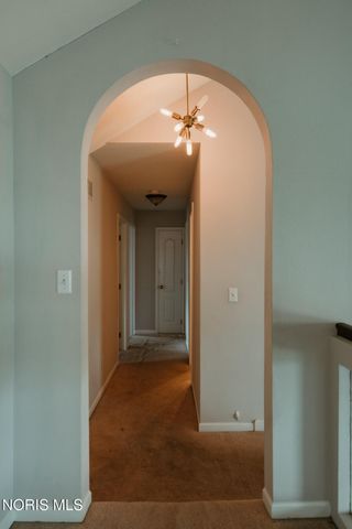 7210 W Lake Road, Perrysburg, OH 43551