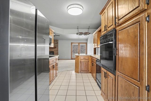 8755 Sunset Drive, Sapulpa, OK 74066