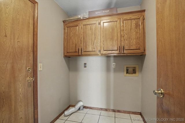 8755 Sunset Drive, Sapulpa, OK 74066