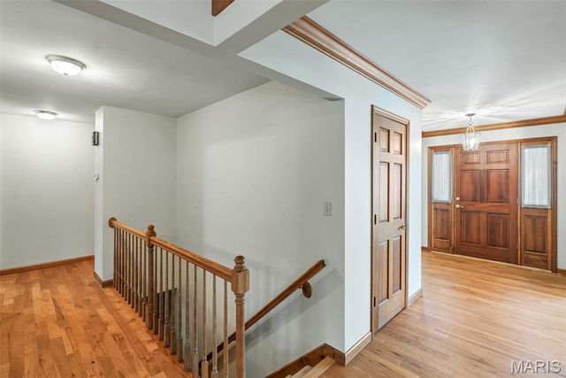 9802 Eagle Hill Lane, Sunset Hills, MO 63127