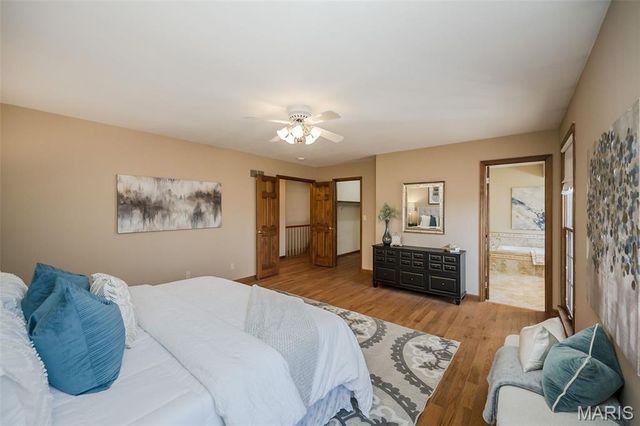 9802 Eagle Hill Lane, Sunset Hills, MO 63127