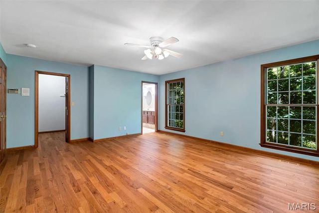 9802 Eagle Hill Lane, Sunset Hills, MO 63127