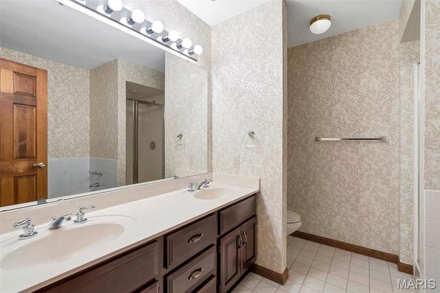 9802 Eagle Hill Lane, Sunset Hills, MO 63127
