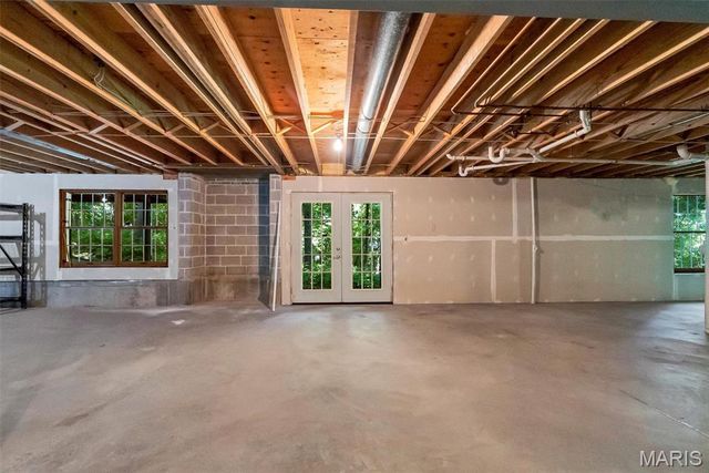 9802 Eagle Hill Lane, Sunset Hills, MO 63127