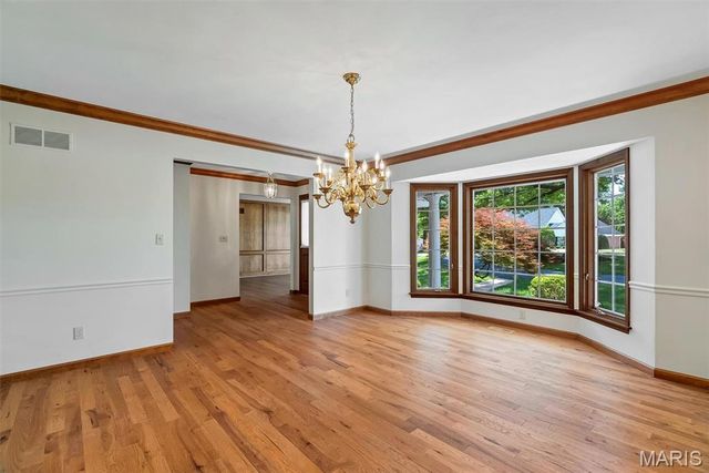 9802 Eagle Hill Lane, Sunset Hills, MO 63127