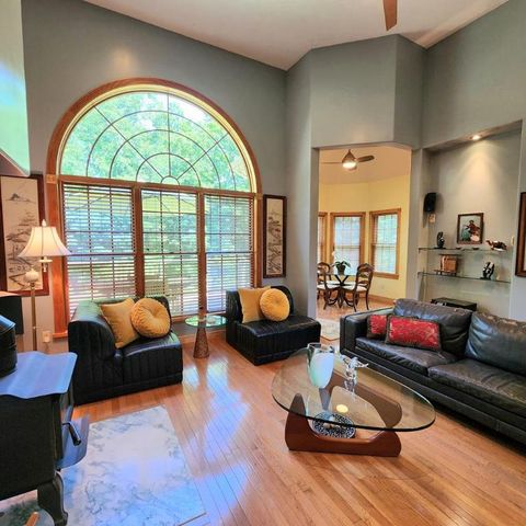 21 Dublin Drive, Elmira, NY 14905