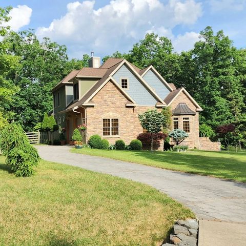 21 Dublin Drive, Elmira, NY 14905