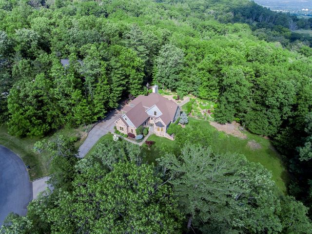 21 Dublin Drive, Elmira, NY 14905