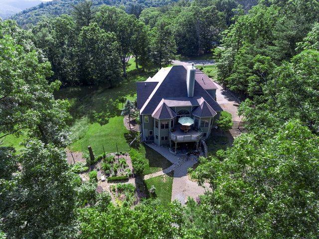 21 Dublin Drive, Elmira, NY 14905