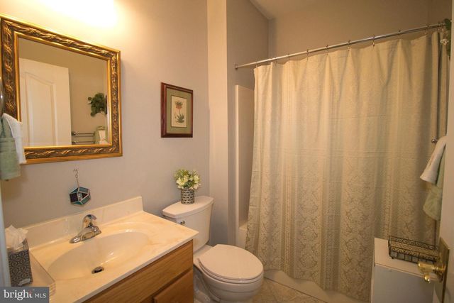 105 DEVONSHIRE WAY, Sellersville, PA 18960