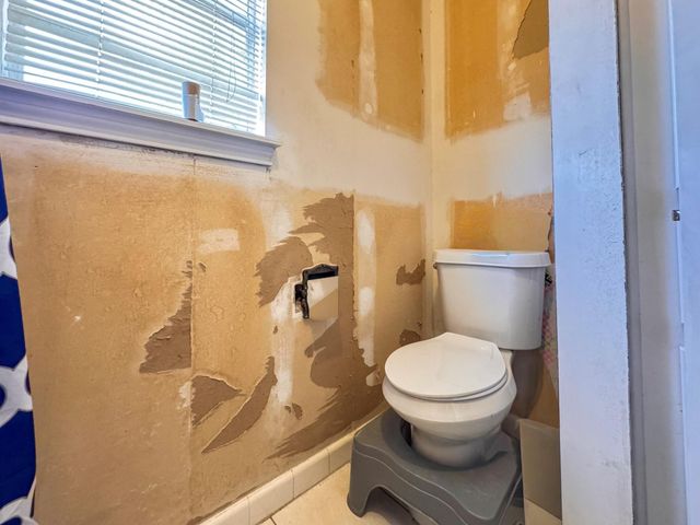 5430 Green Springs Drive, Houston, TX 77066