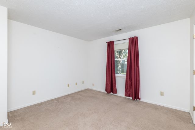 10126 Park Ridge Drive, Indianapolis, IN 46229