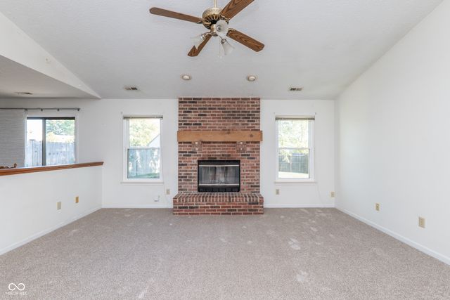 10126 Park Ridge Drive, Indianapolis, IN 46229