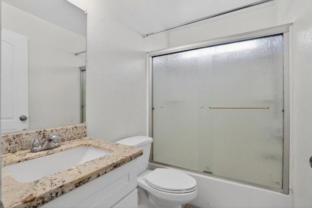 2524 Pemberton Court, Stockton, CA 95210