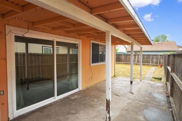 2524 Pemberton Court, Stockton, CA 95210