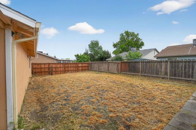 2524 Pemberton Court, Stockton, CA 95210
