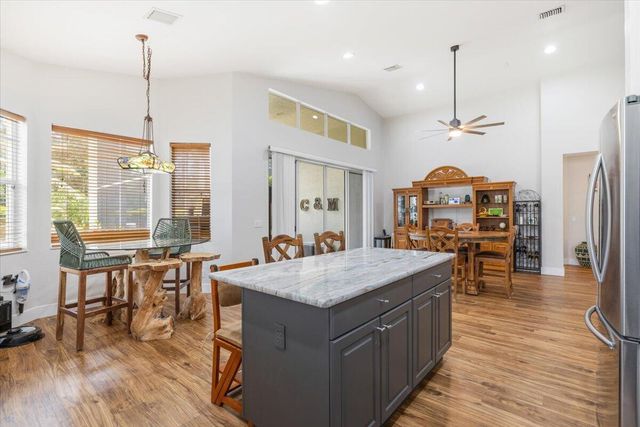 5185 Topaz Lane SW, Vero Beach, FL 32968