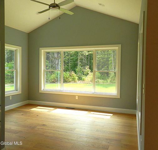 59 Dean Thomas Way, Queensbury, NY 12804