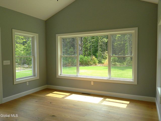 59 Dean Thomas Way, Queensbury, NY 12804