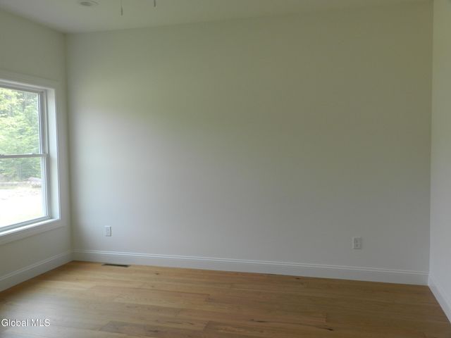 59 Dean Thomas Way, Queensbury, NY 12804