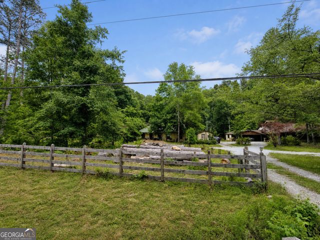 130 Goodman Drive, Fayetteville, GA 30215