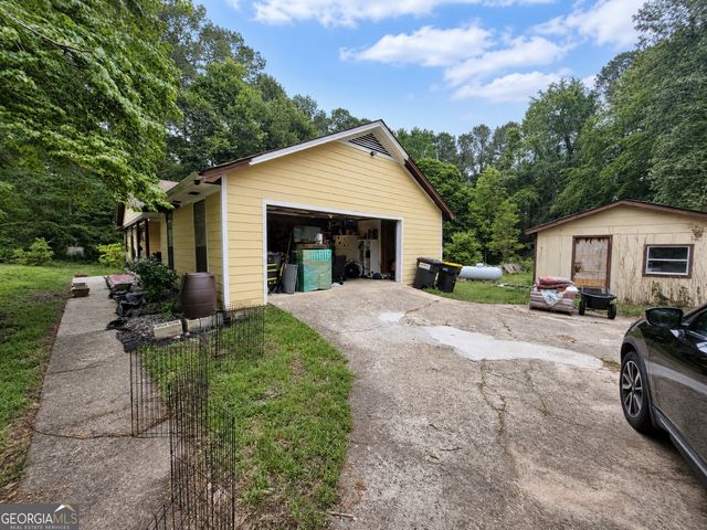 130 Goodman Drive, Fayetteville, GA 30215