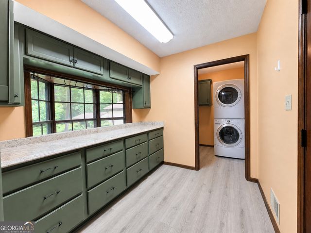 130 Goodman Drive, Fayetteville, GA 30215