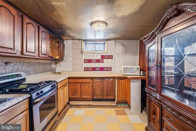 932 1ST ST, Baltimore, MD 21225
