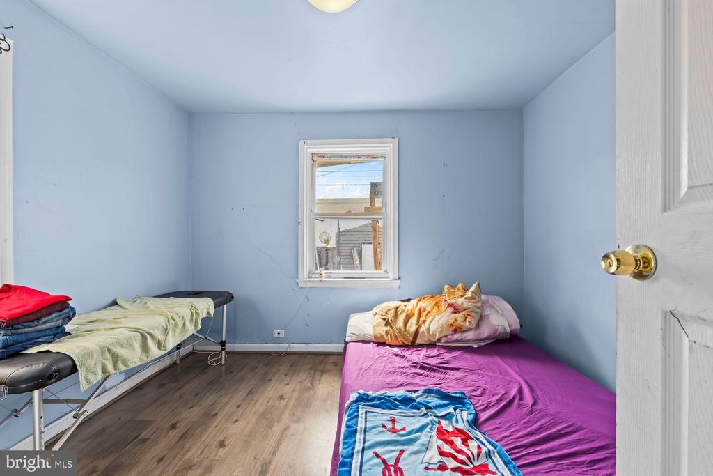 Image 20 of property listing at 932 1ST ST, Baltimore, MD 21225