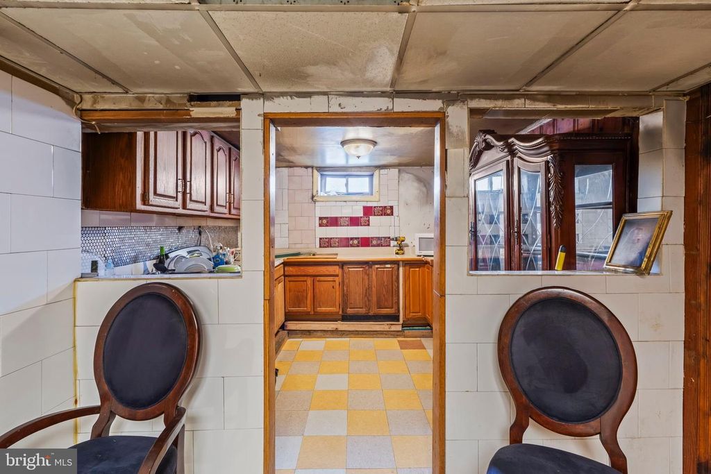 Image 25 of property listing at 932 1ST ST, Baltimore, MD 21225