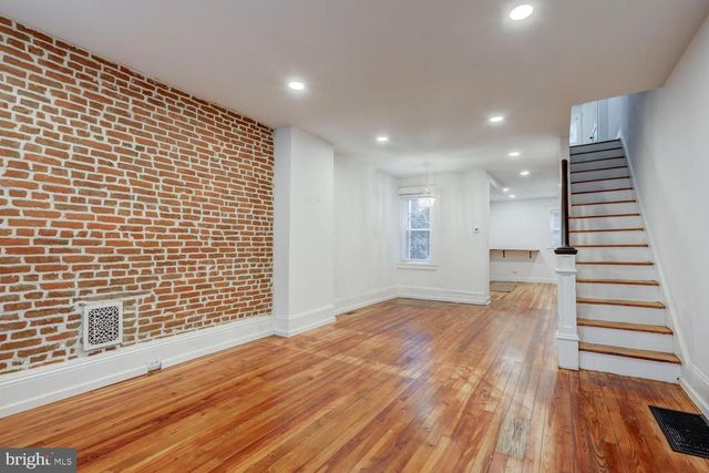 530 S LIME ST, Lancaster, PA 17602