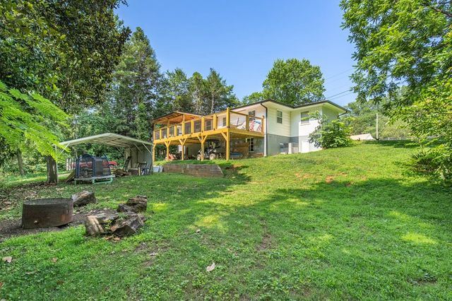 1737 Blue Ridge Drive, Blue Ridge, GA 30513