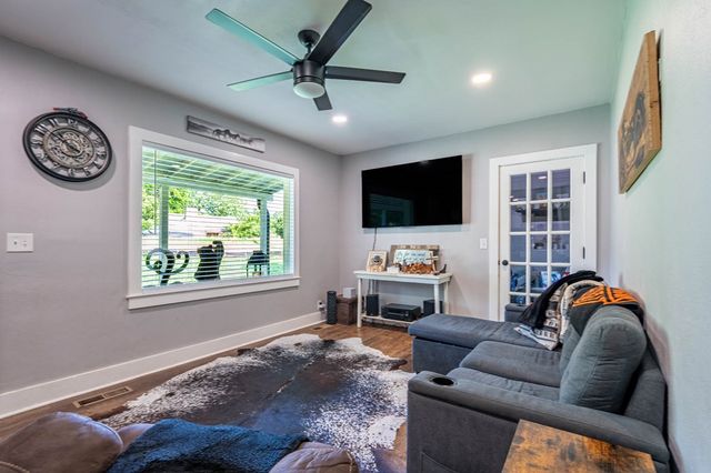 1737 Blue Ridge Drive, Blue Ridge, GA 30513
