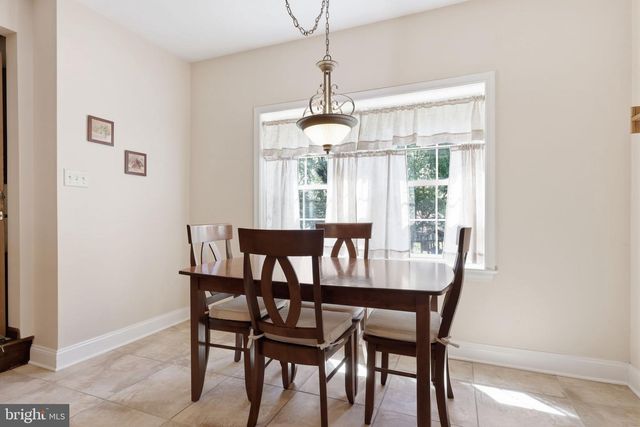 4185 SHOEMAKER RD, Huntingdon Valley, PA 19006