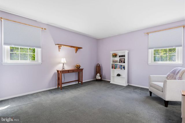 4185 SHOEMAKER RD, Huntingdon Valley, PA 19006