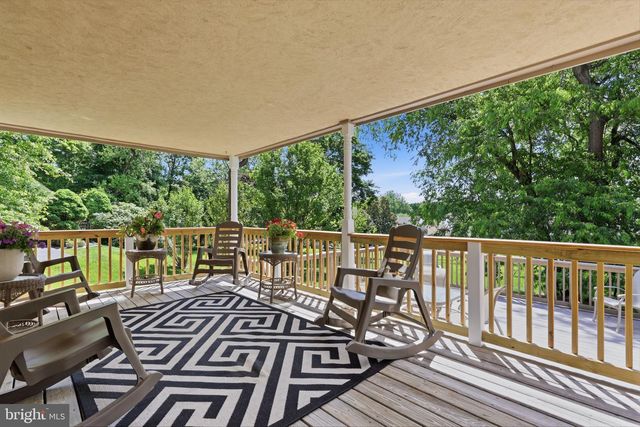 4185 SHOEMAKER RD, Huntingdon Valley, PA 19006