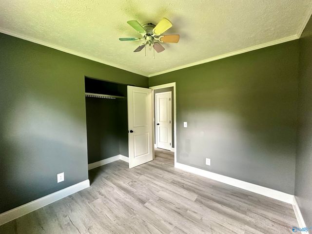 35 Friar Tuck Circle, Fyffe, AL 35971