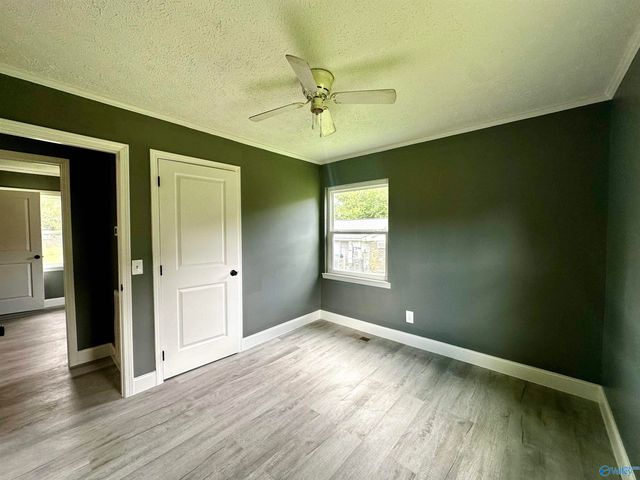 35 Friar Tuck Circle, Fyffe, AL 35971