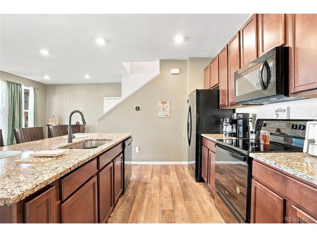 21331 E 60th Ave, Aurora, CO 80019