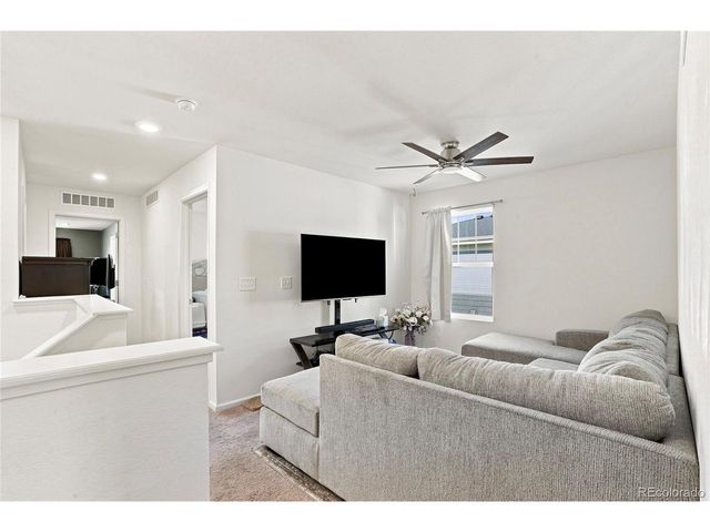 21331 E 60th Ave, Aurora, CO 80019