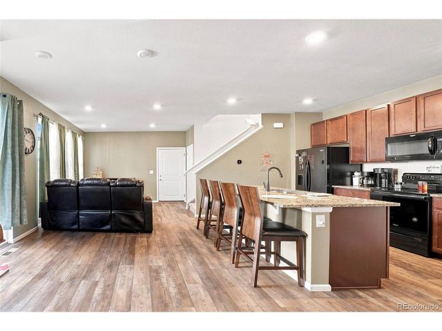 21331 E 60th Ave, Aurora, CO 80019