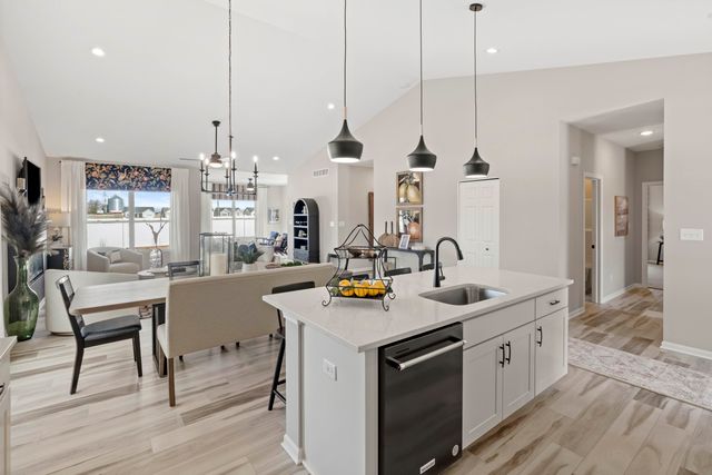 6775 E 103rd Lane, Crown Point, IN 46307