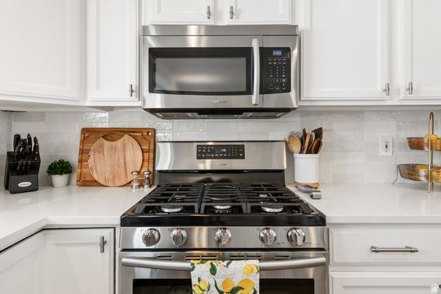 1372 W QUAIL COVEY CIR, Riverton, UT 84065
