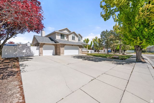 1372 W QUAIL COVEY CIR, Riverton, UT 84065