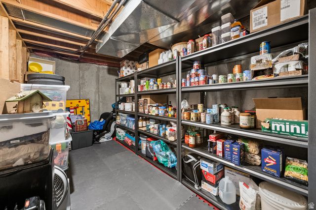 1372 W QUAIL COVEY CIR, Riverton, UT 84065