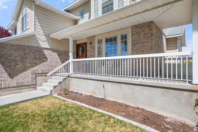 1372 W QUAIL COVEY CIR, Riverton, UT 84065