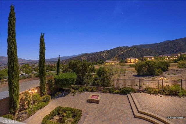 7921 Summer Day, Corona, CA 92883