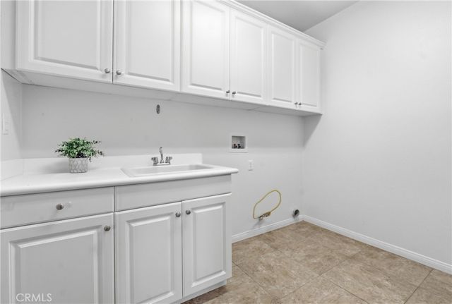 7921 Summer Day, Corona, CA 92883