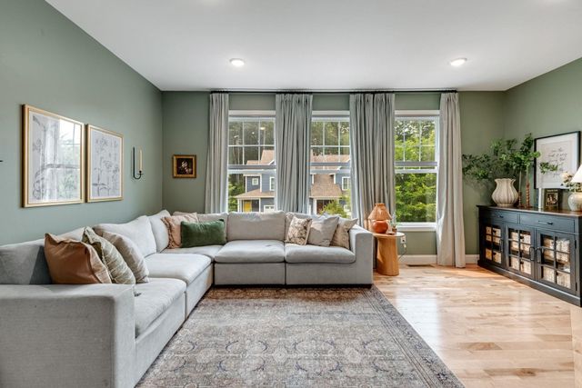 304 O'Brien Farm Road, South Burlington, VT 05403