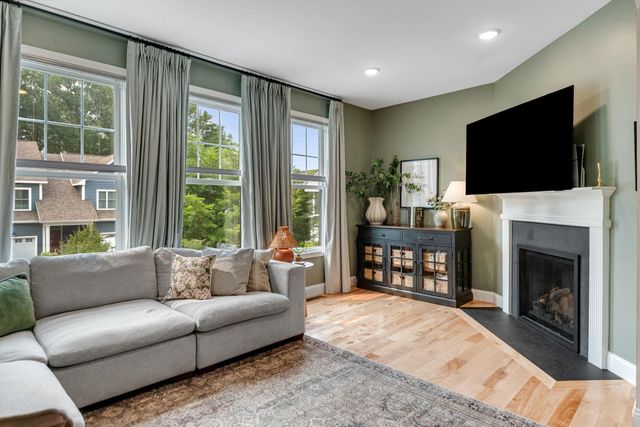 304 O'Brien Farm Road, South Burlington, VT 05403